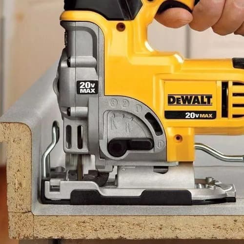 Serra Tico Tico À Bateria Dewalt Modelo Dcs331 Cortes Em Madeira 20v 6