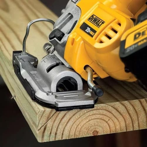 Serra Tico Tico À Bateria Dewalt Modelo Dcs331 Cortes Em Madeira 20v 7